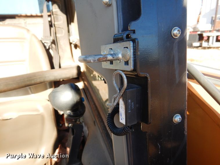 image for item JJ9691 2013 Case SV250  skid steer loader