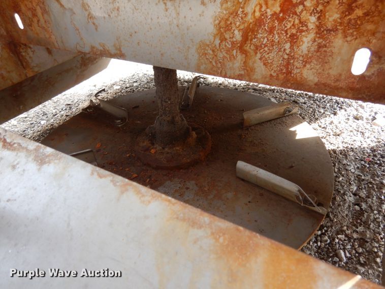 image for item JK9806 2015 Warren AC-2400-13  spreader bed