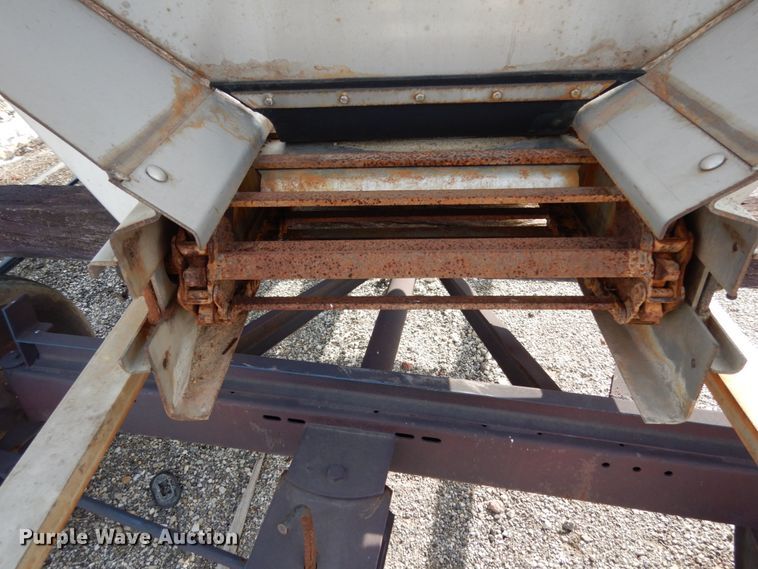 image for item JK9806 2015 Warren AC-2400-13  spreader bed