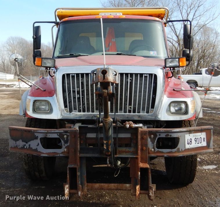 image for item JK9808 2007 International 7400  dump truck