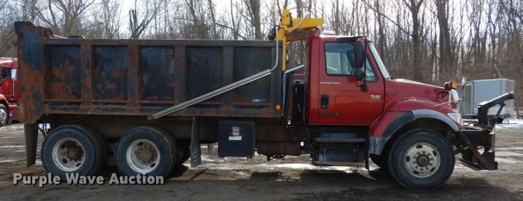 image for item JK9808 2007 International 7400  dump truck