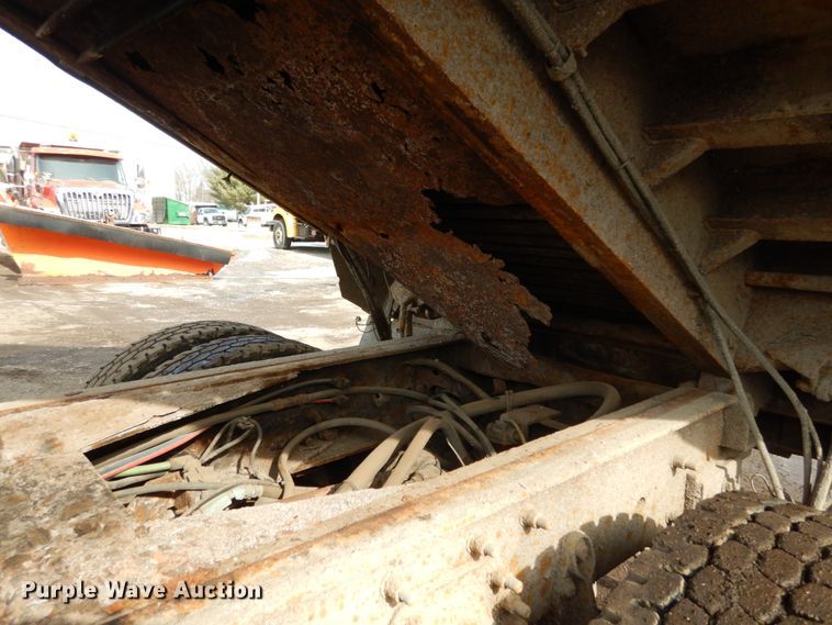 image for item JK9808 2007 International 7400  dump truck