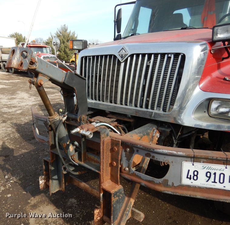 image for item JK9808 2007 International 7400  dump truck