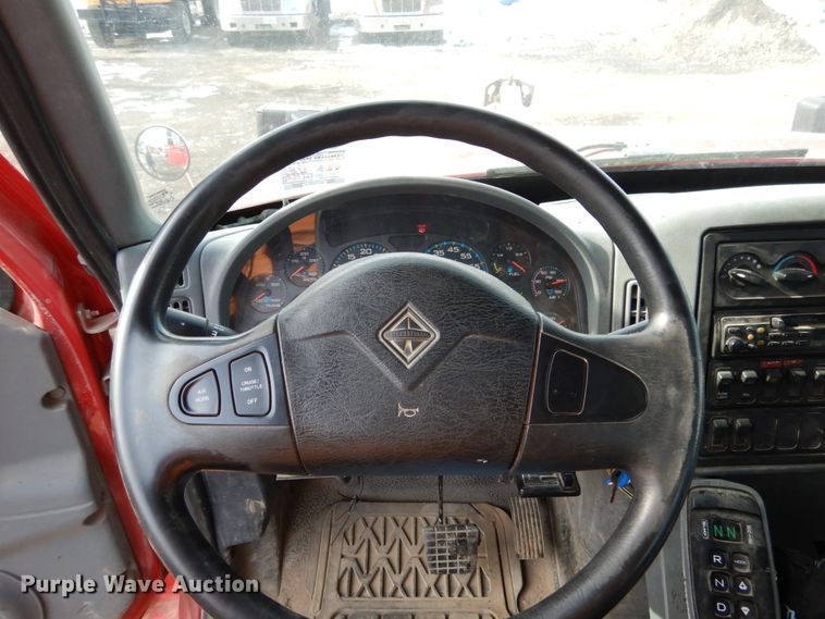 image for item JK9808 2007 International 7400  dump truck