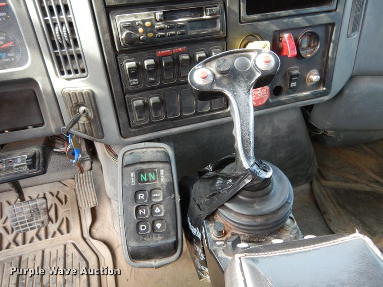 image for item JK9808 2007 International 7400  dump truck