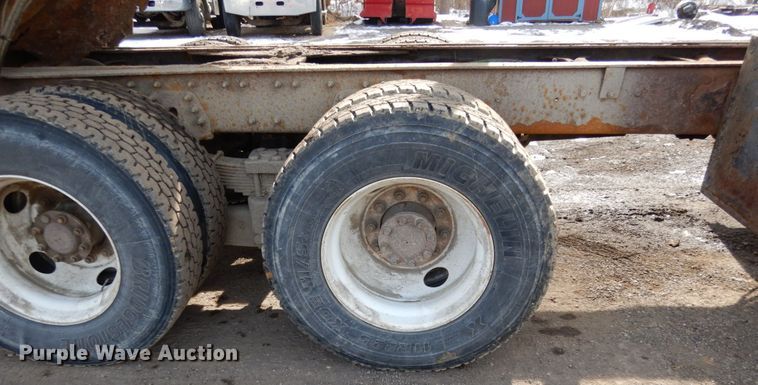 image for item JK9808 2007 International 7400  dump truck