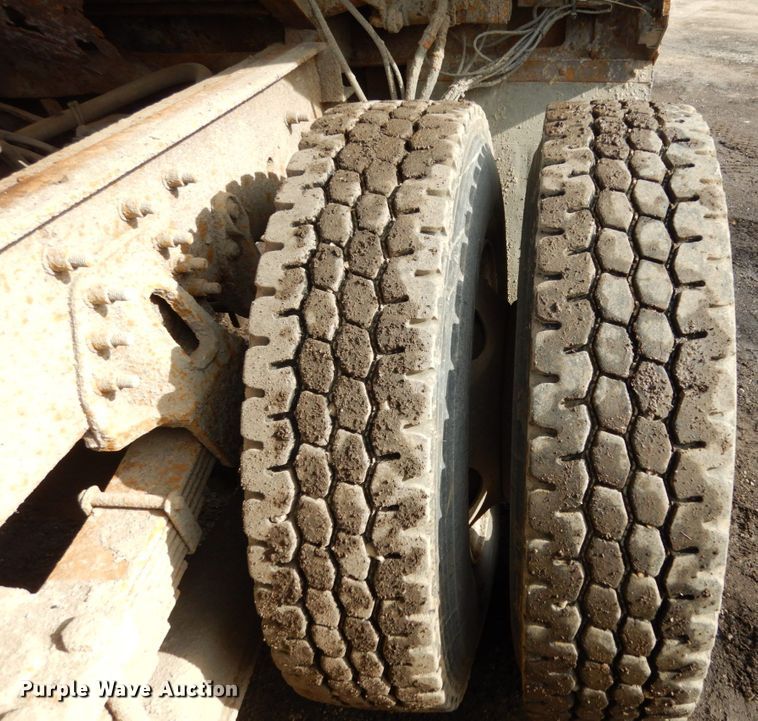 image for item JK9808 2007 International 7400  dump truck