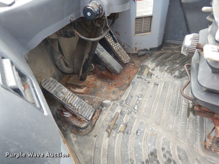 image for item JK9811 2003 Komatsu WA250-5L  wheel loader