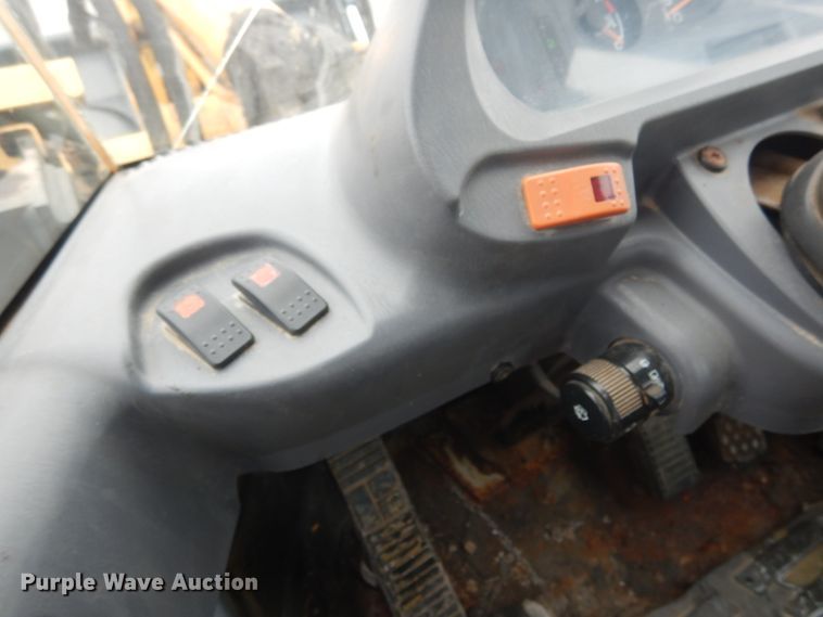 image for item JK9811 2003 Komatsu WA250-5L  wheel loader