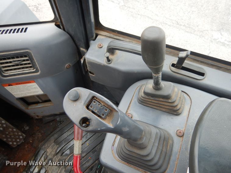 image for item JK9811 2003 Komatsu WA250-5L  wheel loader