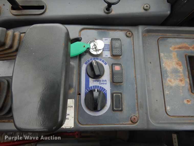 image for item JK9811 2003 Komatsu WA250-5L  wheel loader