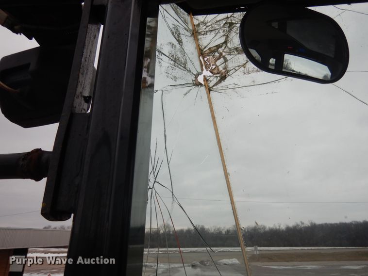 image for item JK9811 2003 Komatsu WA250-5L  wheel loader