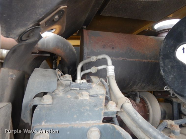 image for item JK9811 2003 Komatsu WA250-5L  wheel loader