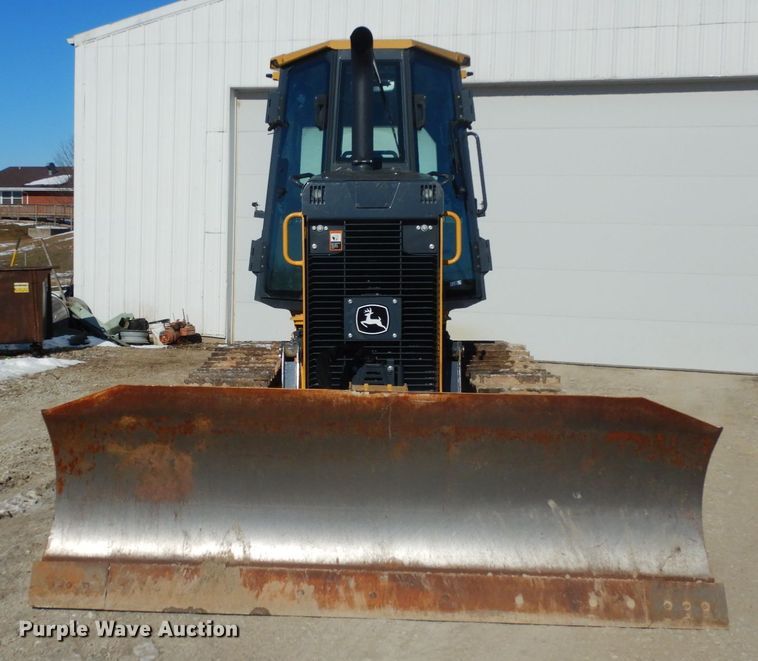 image for item JK9822 2015 John Deere 550K XLT  dozer