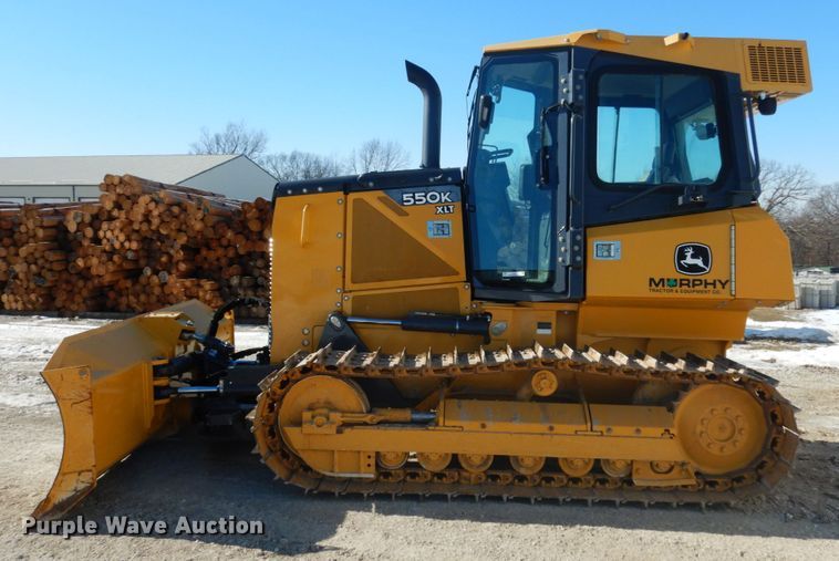 image for item JK9822 2015 John Deere 550K XLT  dozer