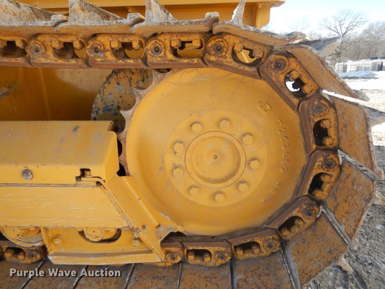 image for item JK9822 2015 John Deere 550K XLT  dozer