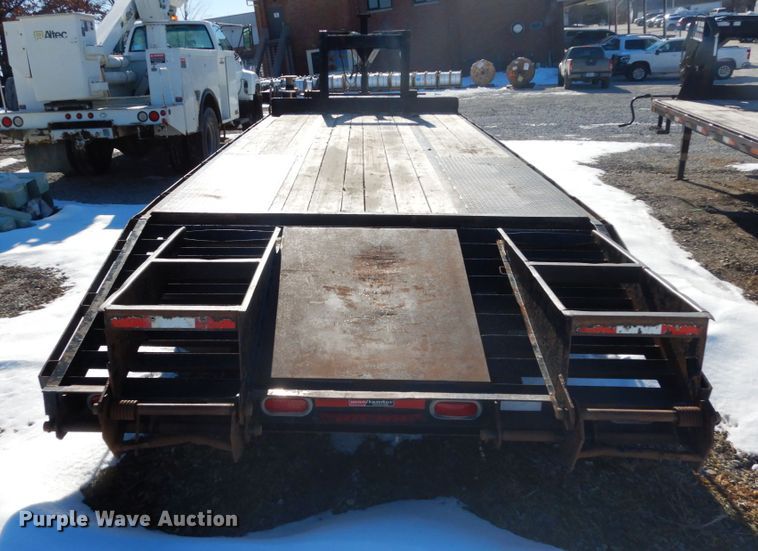 image for item JK9823 2007 Mac Lander  equipment trailer