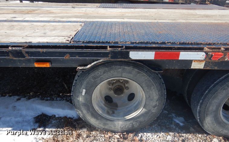 image for item JK9823 2007 Mac Lander  equipment trailer