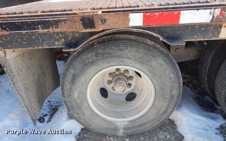 image for item JK9823 2007 Mac Lander  equipment trailer