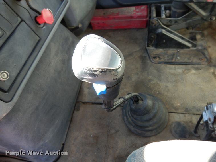 image for item JK9827 2003 International 7500  dump truck