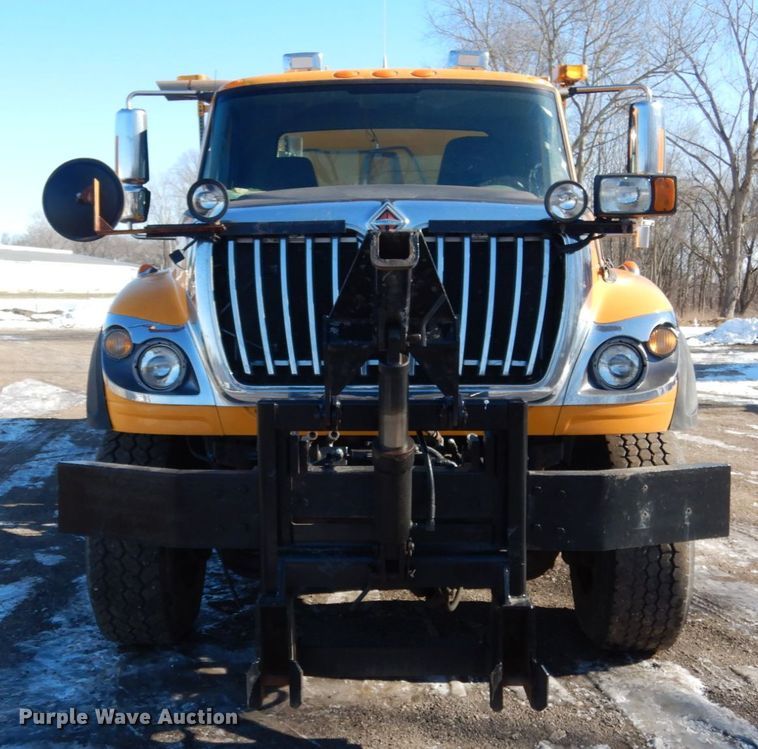 image for item JK9829 2010 International WorkStar 7600  dump truck