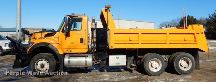 image for item JK9829 2010 International WorkStar 7600  dump truck