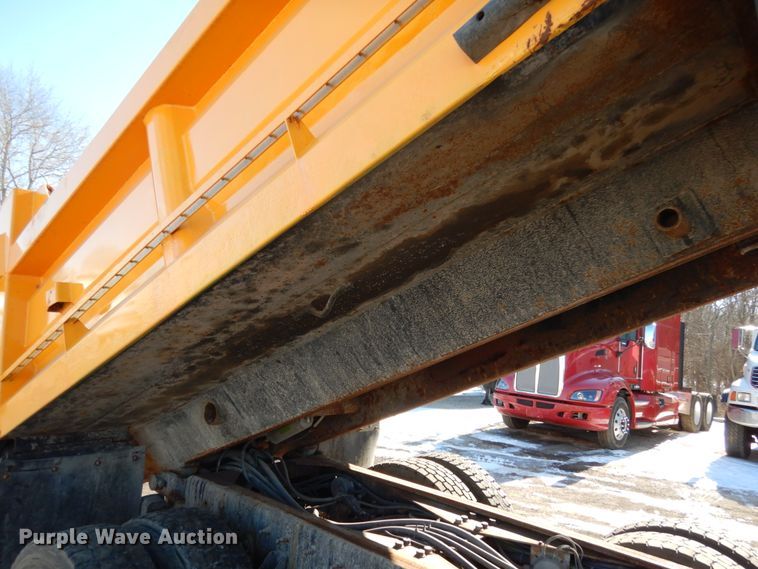 image for item JK9829 2010 International WorkStar 7600  dump truck