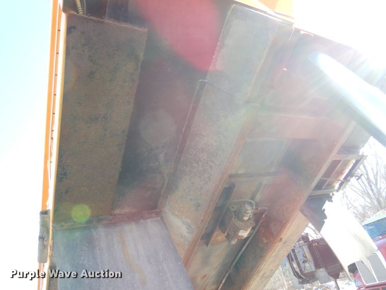 image for item JK9829 2010 International WorkStar 7600  dump truck