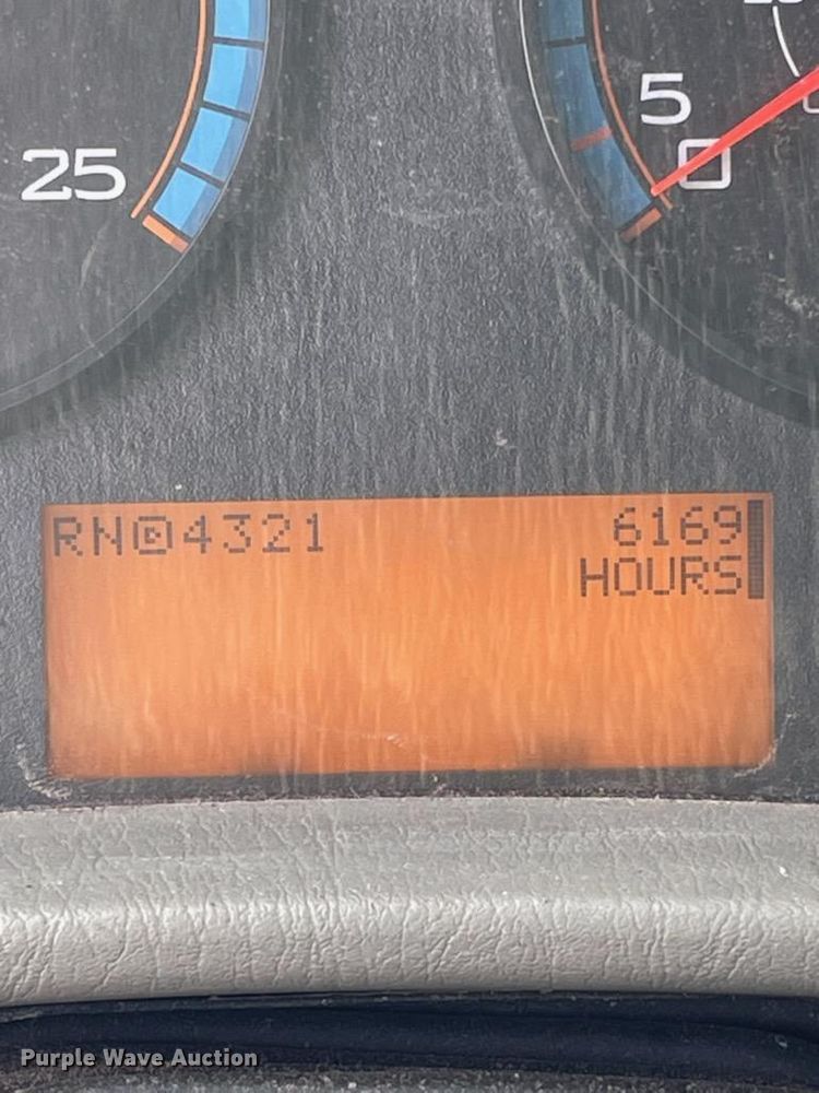 image for item JK9829 2010 International WorkStar 7600  dump truck