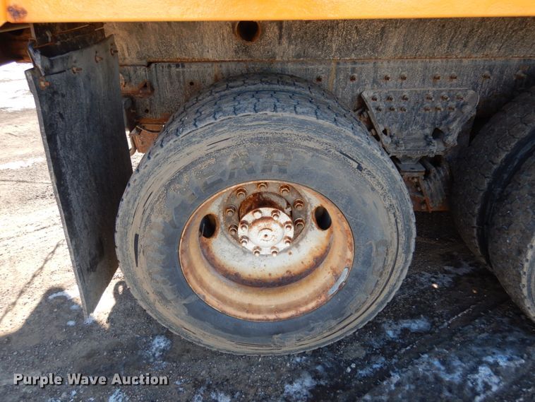 image for item JK9829 2010 International WorkStar 7600  dump truck