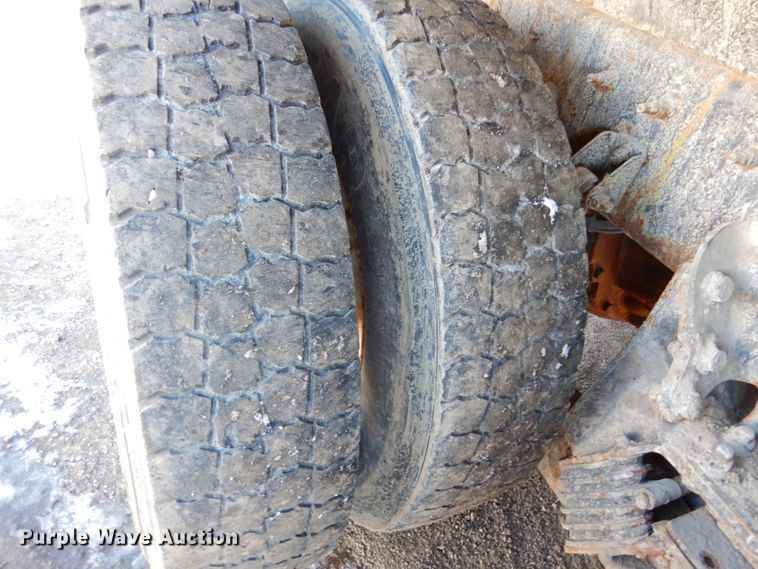 image for item JK9829 2010 International WorkStar 7600  dump truck