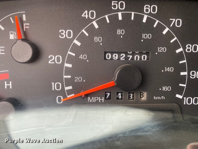 image for item JN9156 2009 Ford F750 Super Duty XL  Crew Cab utility / service truck