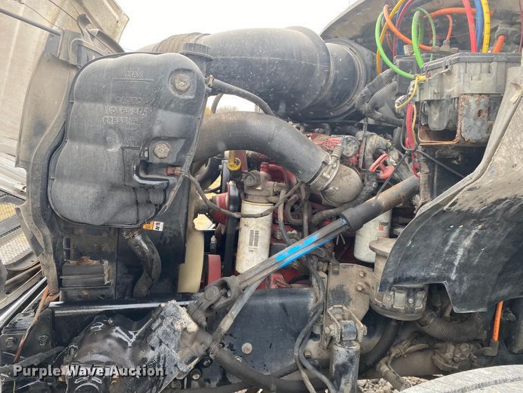 image for item JN9156 2009 Ford F750 Super Duty XL  Crew Cab utility / service truck