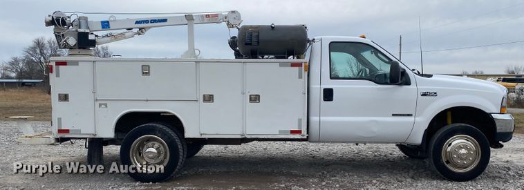 image for item JN9160 2003 Ford F450 Super Duty XL  utility / service truck