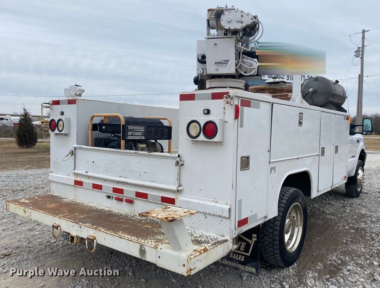 image for item JN9160 2003 Ford F450 Super Duty XL  utility / service truck