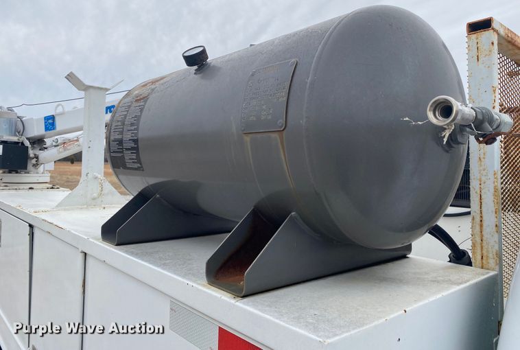 image for item JN9160 2003 Ford F450 Super Duty XL  utility / service truck