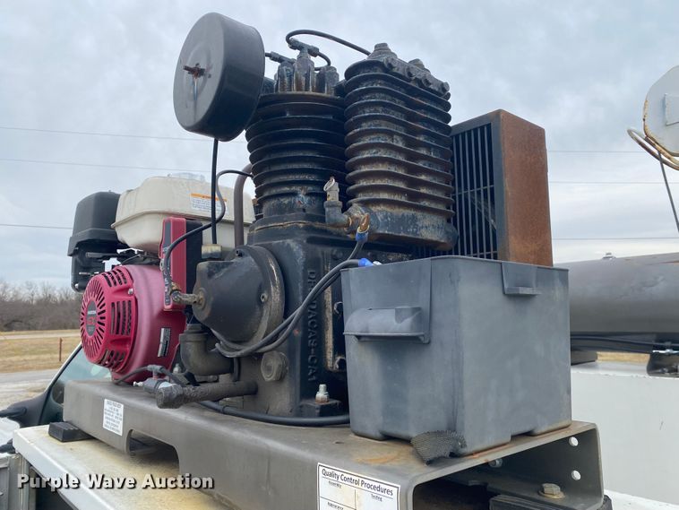 image for item JN9160 2003 Ford F450 Super Duty XL  utility / service truck