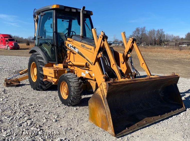 image for item JN9170 2006 Case 580 Super M  backhoe