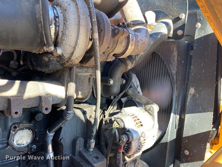 image for item JN9170 2006 Case 580 Super M  backhoe