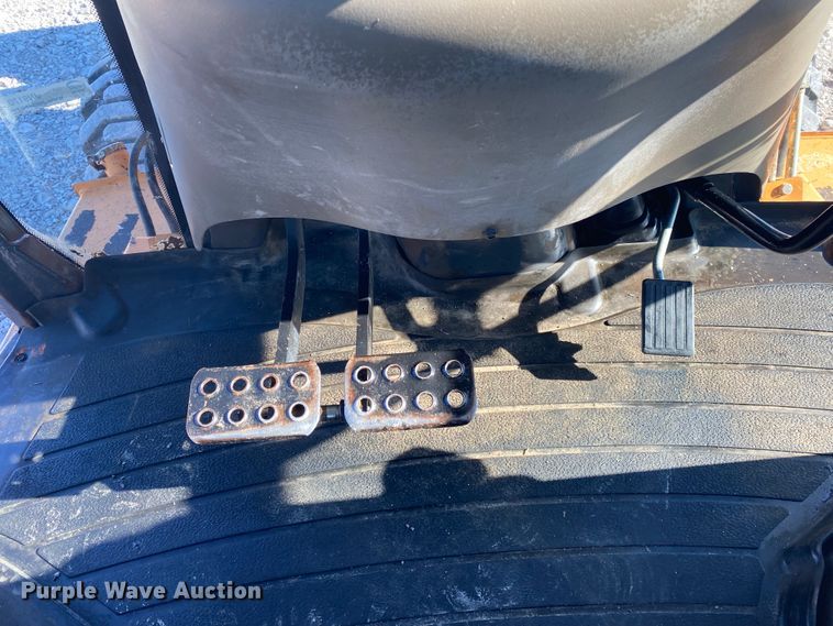 image for item JN9170 2006 Case 580 Super M  backhoe