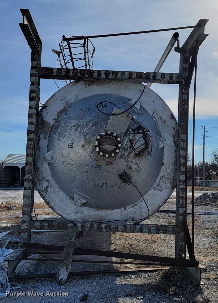 image for item JP9053 Cement silo