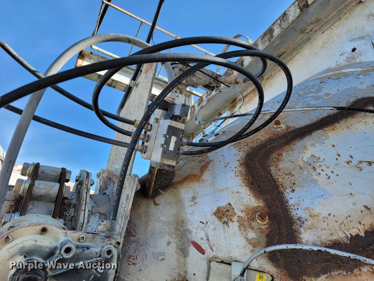 image for item JP9053 Cement silo