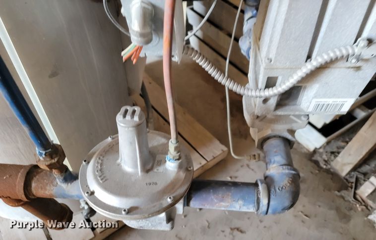 image for item JP9054 Kemco RM  water heater