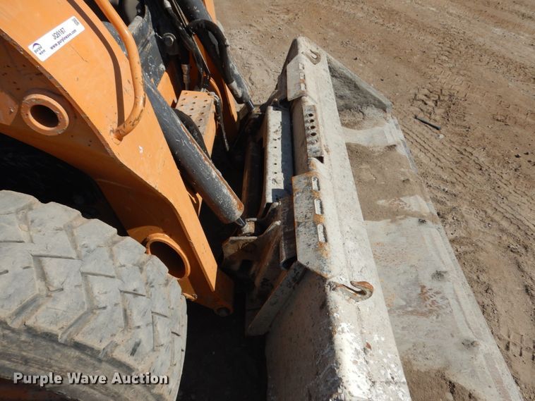 image for item JQ9187 2013 Case SR210  skid steer loader