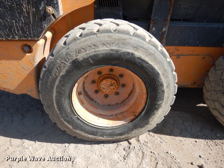 image for item JQ9187 2013 Case SR210  skid steer loader