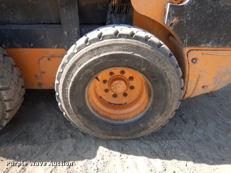 image for item JQ9187 2013 Case SR210  skid steer loader