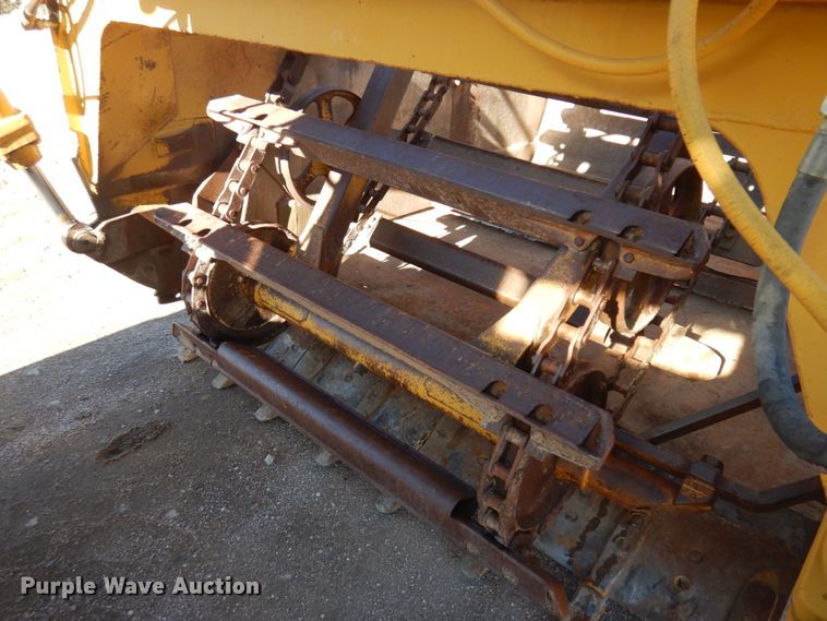 image for item KE9315 1977 Caterpillar 613B  elevating scraper