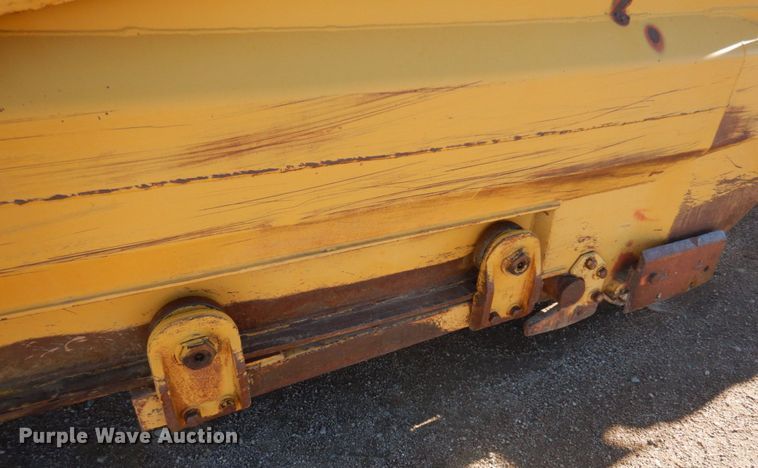 image for item KE9315 1977 Caterpillar 613B  elevating scraper