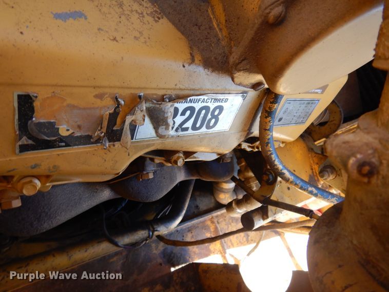 image for item KE9315 1977 Caterpillar 613B  elevating scraper