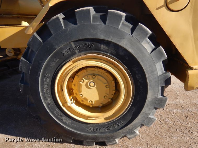 image for item KE9315 1977 Caterpillar 613B  elevating scraper